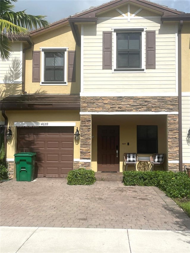 3 of 15 - N/A, Davie, FL