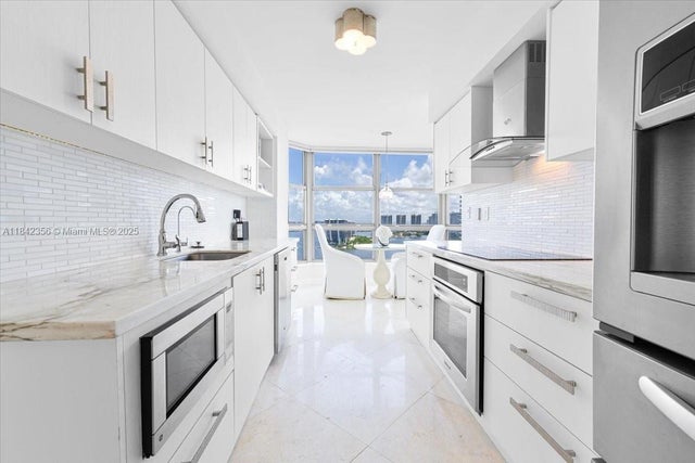 2 of 30 - 3500 Mystic Pointe Dr 2101, Aventura, FL