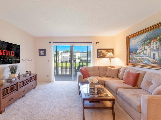 1 of 29 - 14360 Strathmore Ln 203, Delray Beach, FL