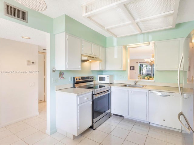 5 of 29 - 14360 Strathmore Ln 203, Delray Beach, FL