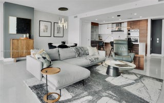 Photo of Listing #A11843792