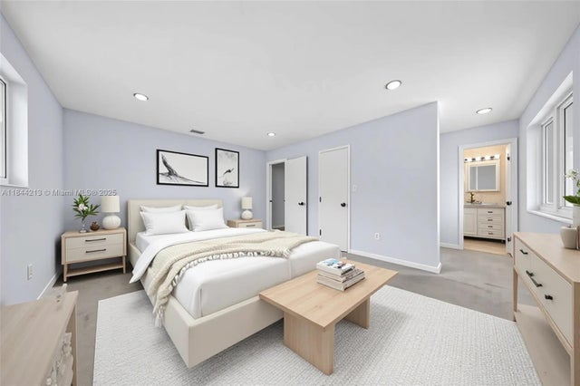 4 of 25 - 1237 Dove Ave, Miami Springs, FL
