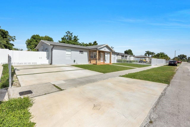 1 of 58 - 25265 Sw 124th Pl, Homestead, FL