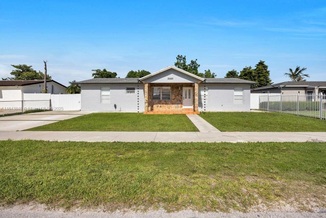 2 of 58 - 25265 Sw 124th Pl, Homestead, FL