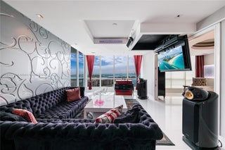 Photo of Listing #A11837516