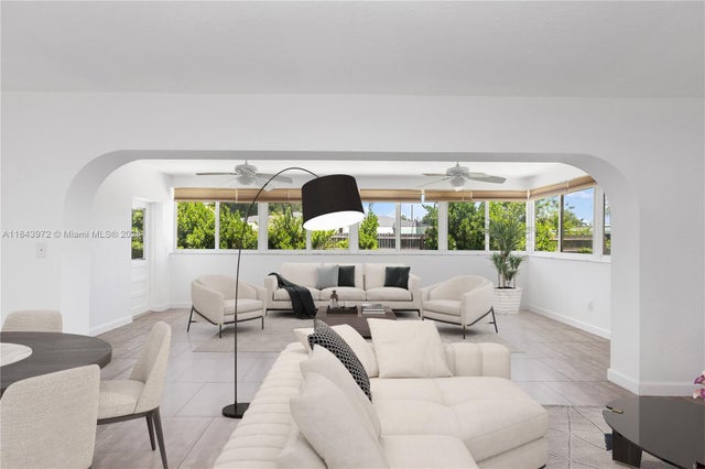 2 of 41 - 9215 Sw 178th Ter, Palmetto Bay, FL