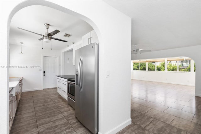 4 of 41 - 9215 Sw 178th Ter, Palmetto Bay, FL