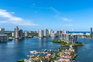 Photo of Listing #A11840787