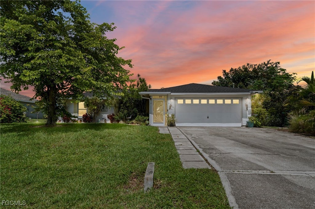 928 Ne 1st Ave, Cape Coral