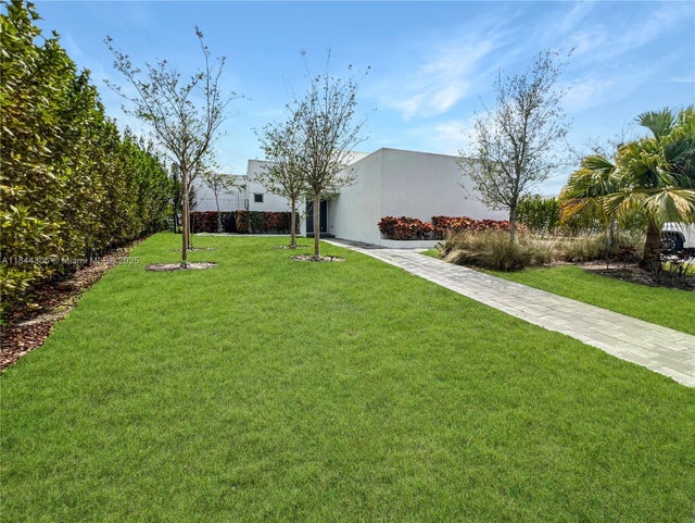 2 of 32 - 16582 S Botaniko Dr S, Weston, FL