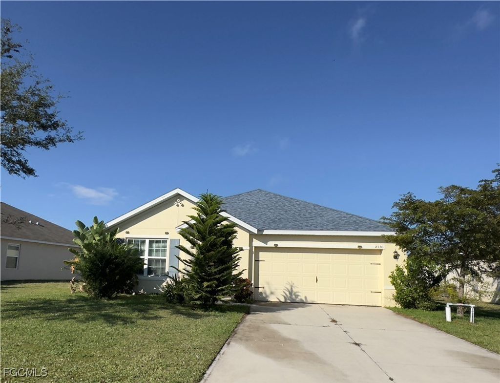 8330 Tortoise Isle Ct, Lehigh Acres