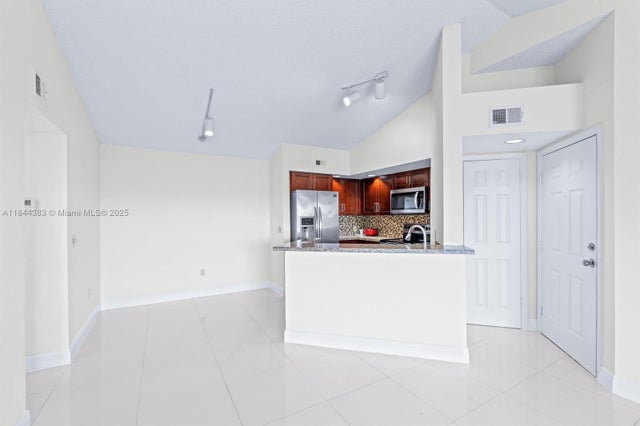 3 of 32 - 1401 Village Blvd 1635, West Palm Beach, FL