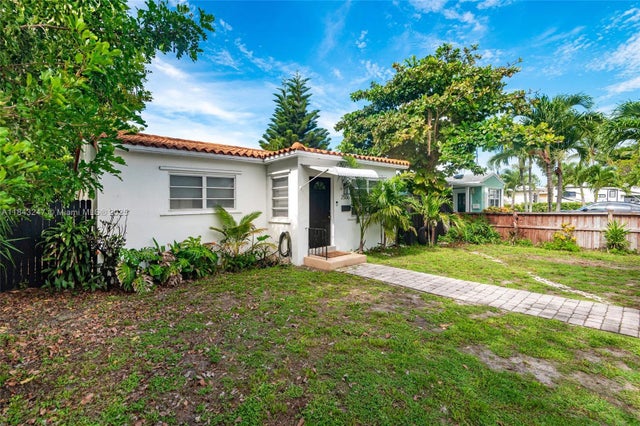 1 of 38 - 2506 Harding St, Hollywood, FL