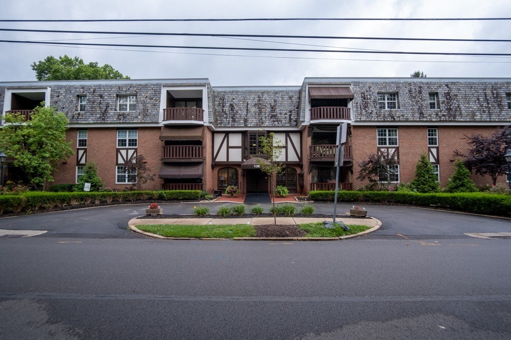 136 Centennial Avenue Unit#307, Sewickley