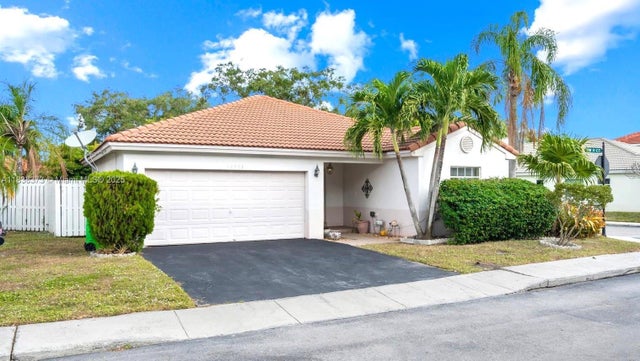1 of 19 - 12733 Nw 11th Ct, Sunrise, FL