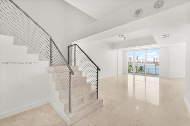 2 of 28 - 3301 Ne 183rd St 508, Aventura, FL