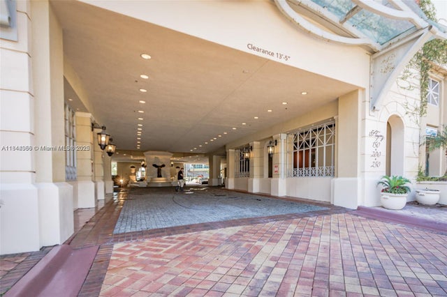 4 of 45 - 250 Sunny Isles Blvd 31203, Sunny Isles Beach, FL