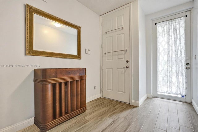 4 of 64 - 417 Se 13th St, Fort Lauderdale, FL