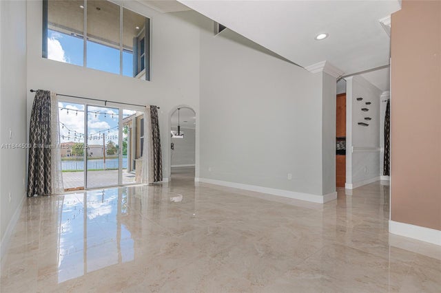 3 of 51 - 2021 Sw 176th Ave, Miramar, FL