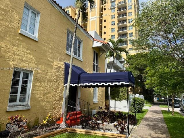 2 of 9 - 126 Mendoza Ave 3, Coral Gables, FL