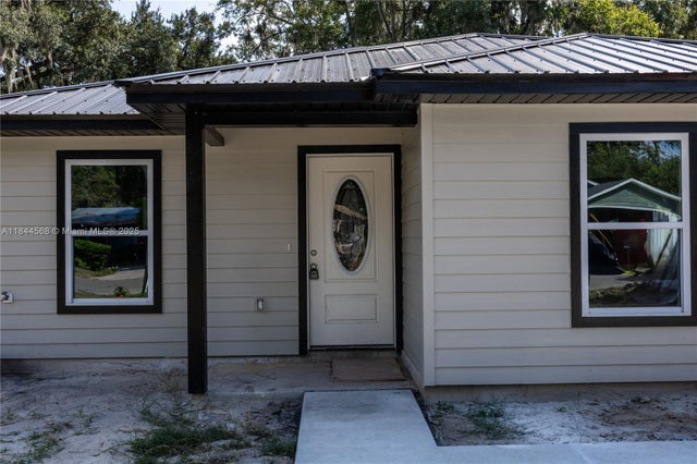 4 of 32 - 1523 Ne 1st Avenue, Gainesville, FL