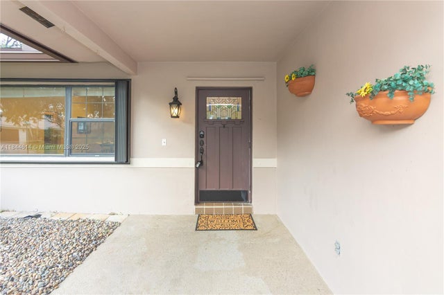 4 of 38 - 11945 Sw 54th St, Cooper City, FL