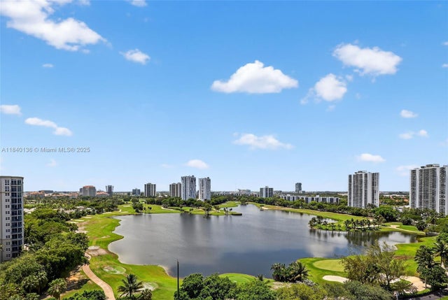 4 of 49 - 20185 E Country Club Dr 1405, Aventura, FL