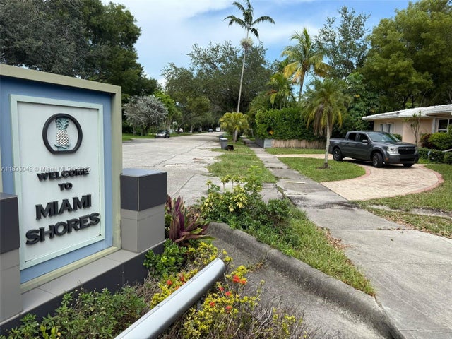 1 of 5 - 2 Ne 91st St, Miami Shores, FL