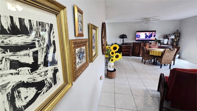 5 of 79 - 1 Alhambra Cir 501, Coral Gables, FL