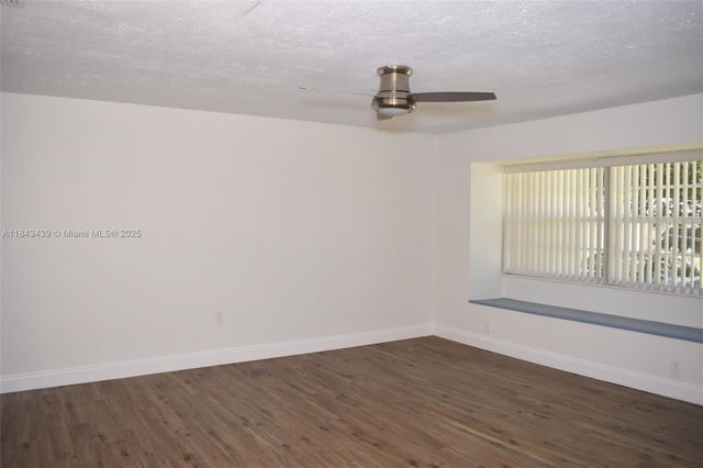 5 of 38 - 3041 N 74th Ave, Hollywood, FL