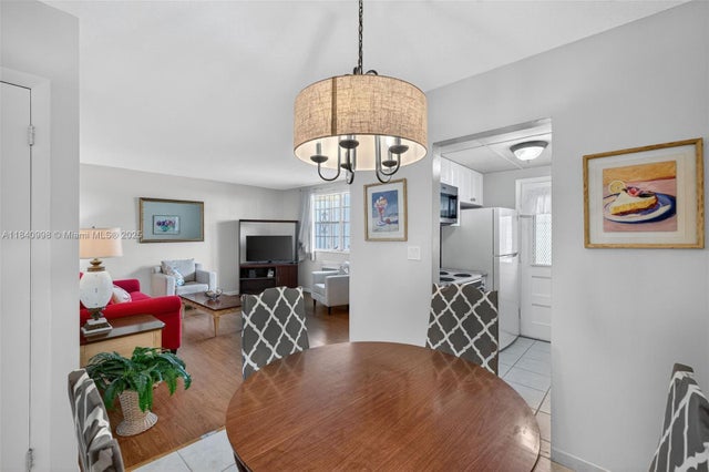4 of 27 - 1355 Ne 167th St 110, Miami, FL