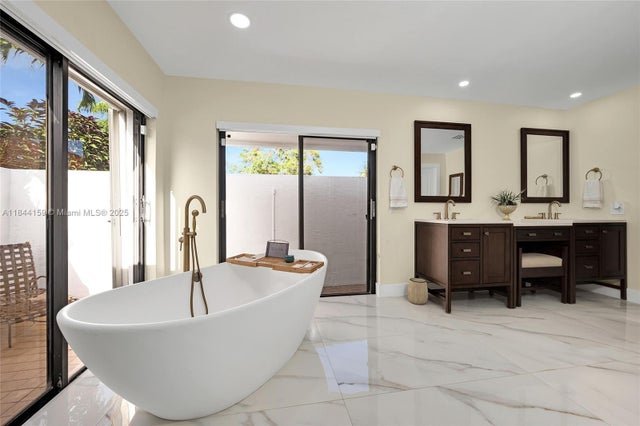 5 of 45 - 8375 Sw 78th St, Miami, FL