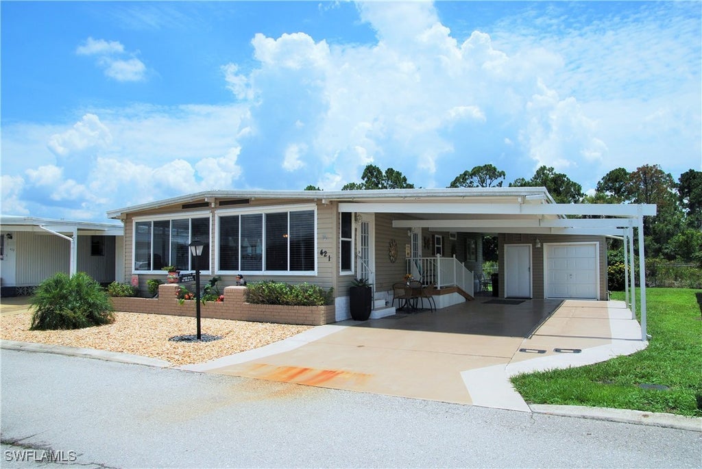421 Snead Dr, NORTH FORT MYERS