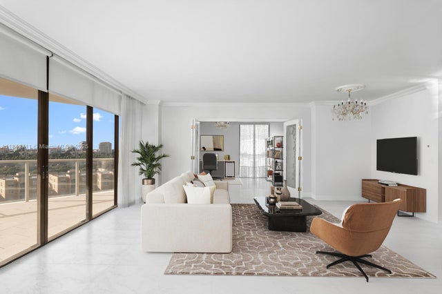 2 of 32 - 19500 Turnberry Way 9d, Aventura, FL