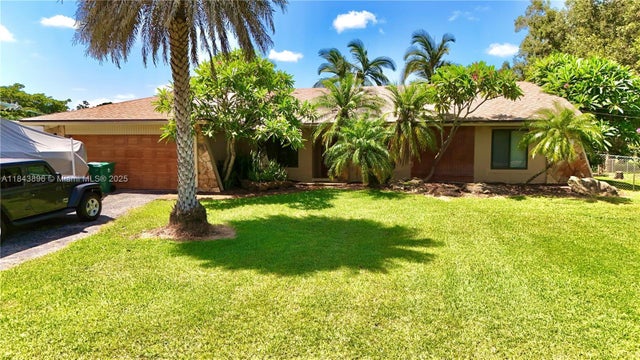 2 of 47 - 9841 Nw 35th St, Cooper City, FL