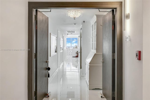 2 of 24 - 3737 Collins Ave S-801, Miami Beach, FL