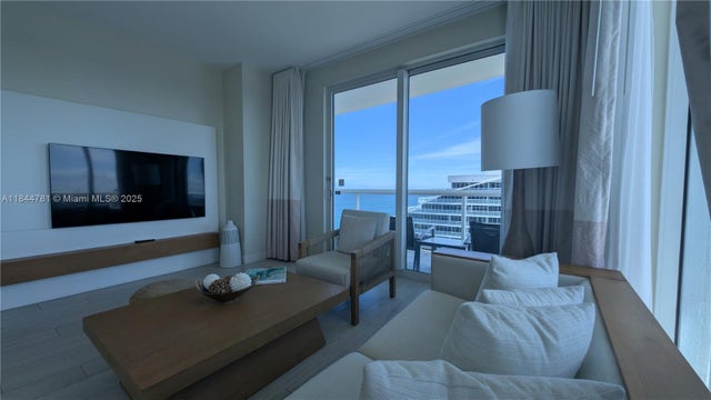 5 of 32 - 505 N Fort Lauderdale Beach Blvd 2501, Fort Lauderdale, FL