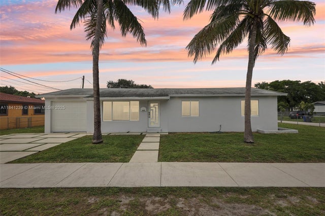 2 of 46 - 2455 Wiley Ct, Hollywood, FL