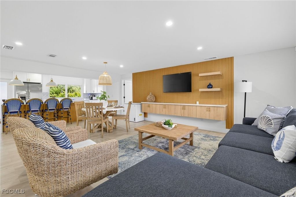 1377 Sand Castle Rd, SANIBEL