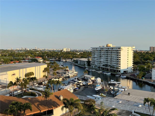 1 of 14 - 13499 Biscayne Blvd 902, North Miami, FL