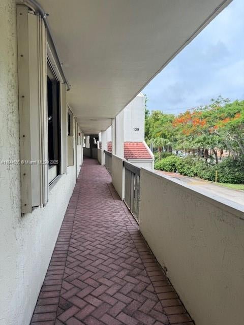 4 of 21 - 109 Lake Emerald Dr 202, Oakland Park, FL