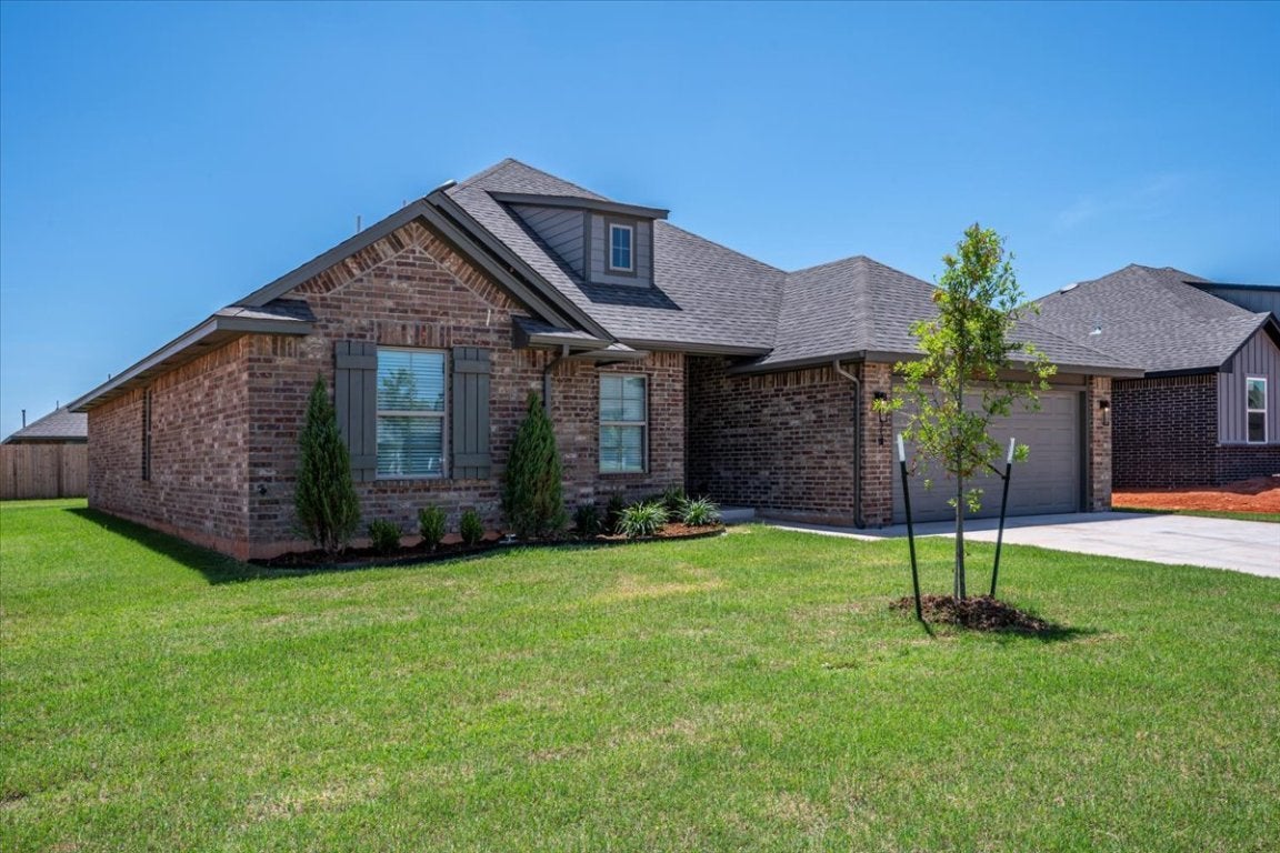 Homes for Sale located at 2016 W Flintlock Way, in the city of Mustang, OK 73064