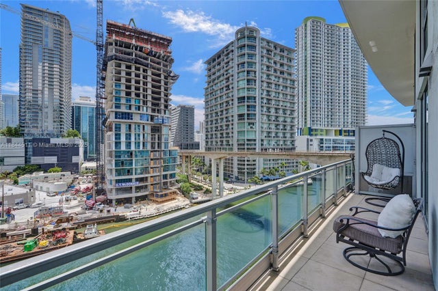 5 of 43 - 92 Sw 3rd St 905, Miami, FL