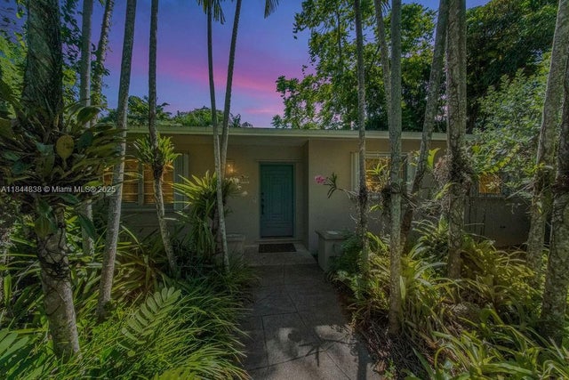 2 of 62 - 15301 Sw 82nd Ct, Palmetto Bay, FL