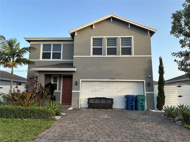 1 of 11 - 13250 Sw 272 St, Homestead, FL
