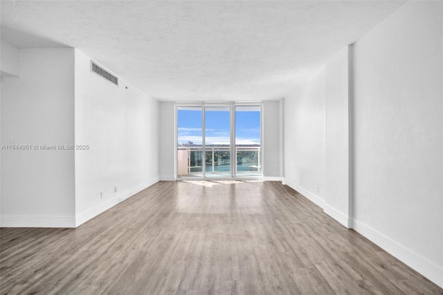 2 of 28 - 3001 S Ocean Dr 1231, Hollywood, FL
