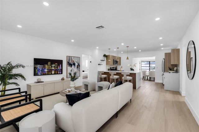 1 of 47 - 515 Nw 30th Ter, Fort Lauderdale, FL