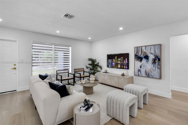 3 of 47 - 515 Nw 30th Ter, Fort Lauderdale, FL