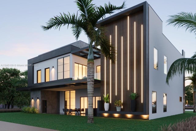 2 of 3 - 3751 Ne 26th Ave, Lighthouse Point, FL