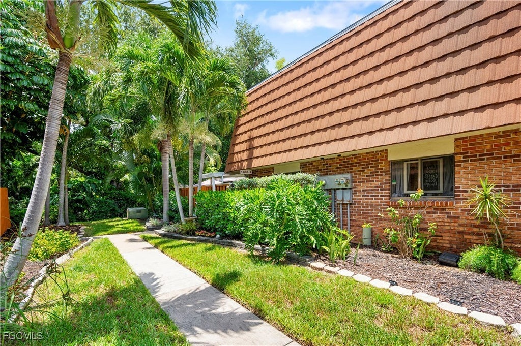 1438 Park Shore Cir 3, FORT MYERS